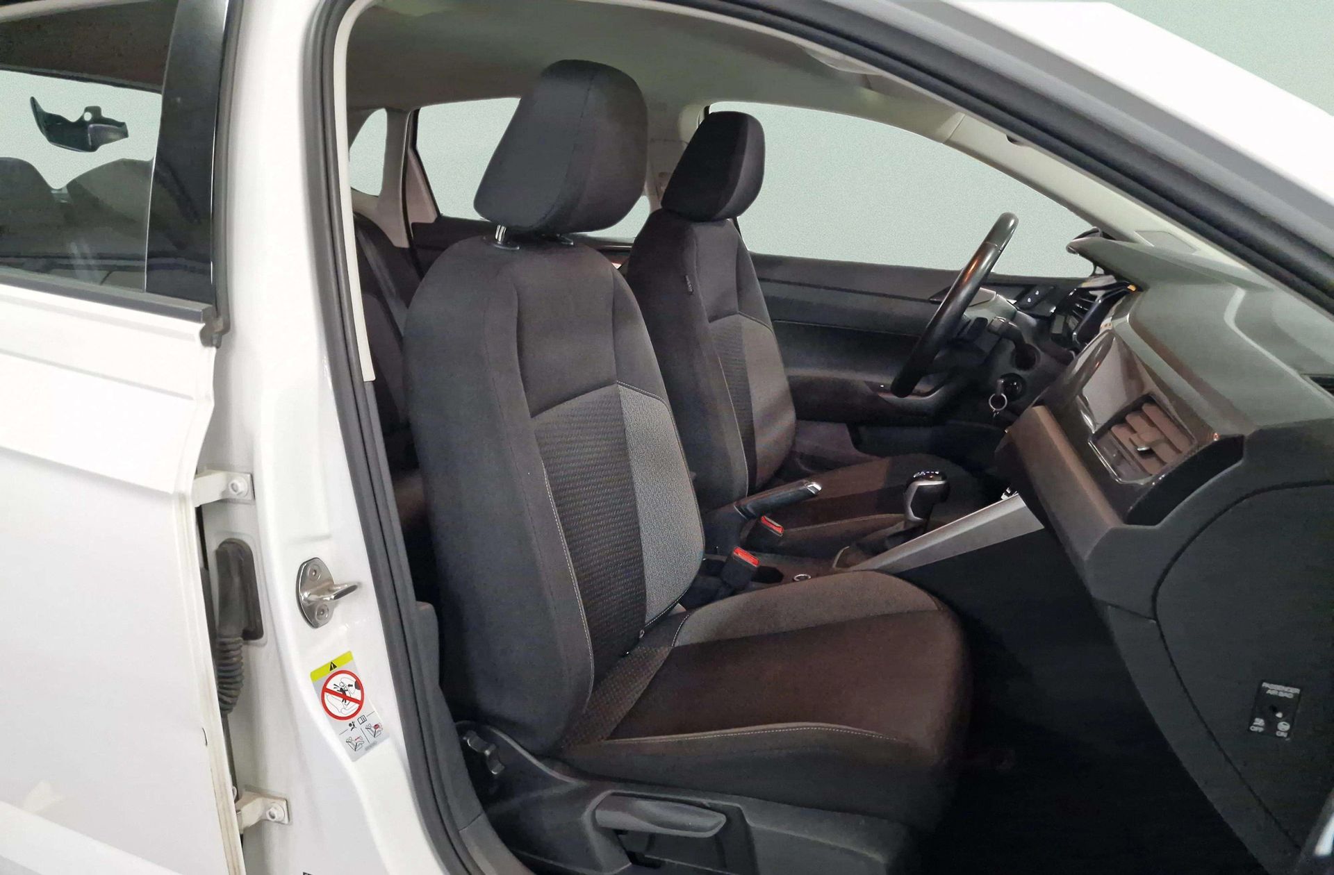Volkswagen Polo Life 1.0 TSI DSG - foto 18