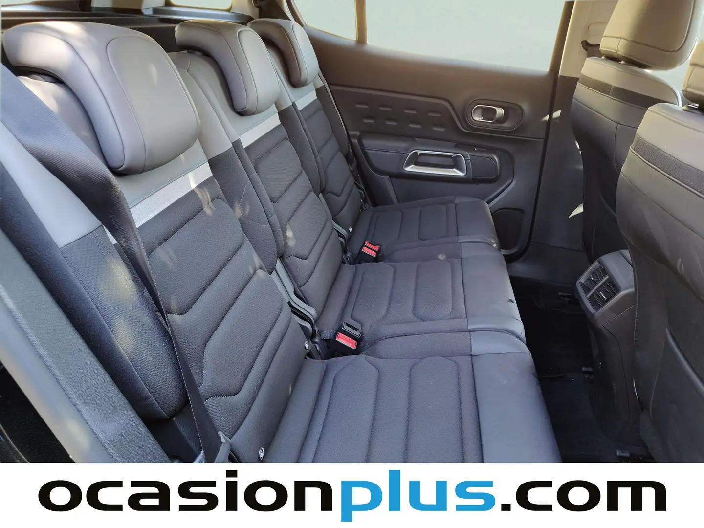 Foto Citroën C5 Aircross Citroen C5 Aircross PureTech 130 S&S Plus (131 CV)