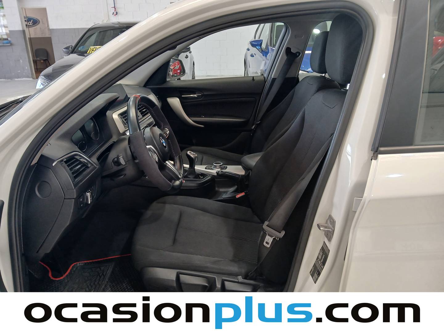 Foto asientos delanteros BMW Serie 1 BMW Serie 1 116i (109 CV)