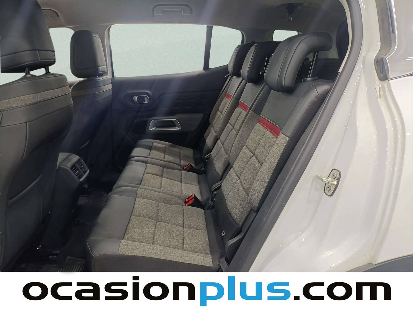 Foto asientos traseros Citroën C5 Aircross Citroën C5 Aircross PureTech 130 S&S C Series (131 CV)