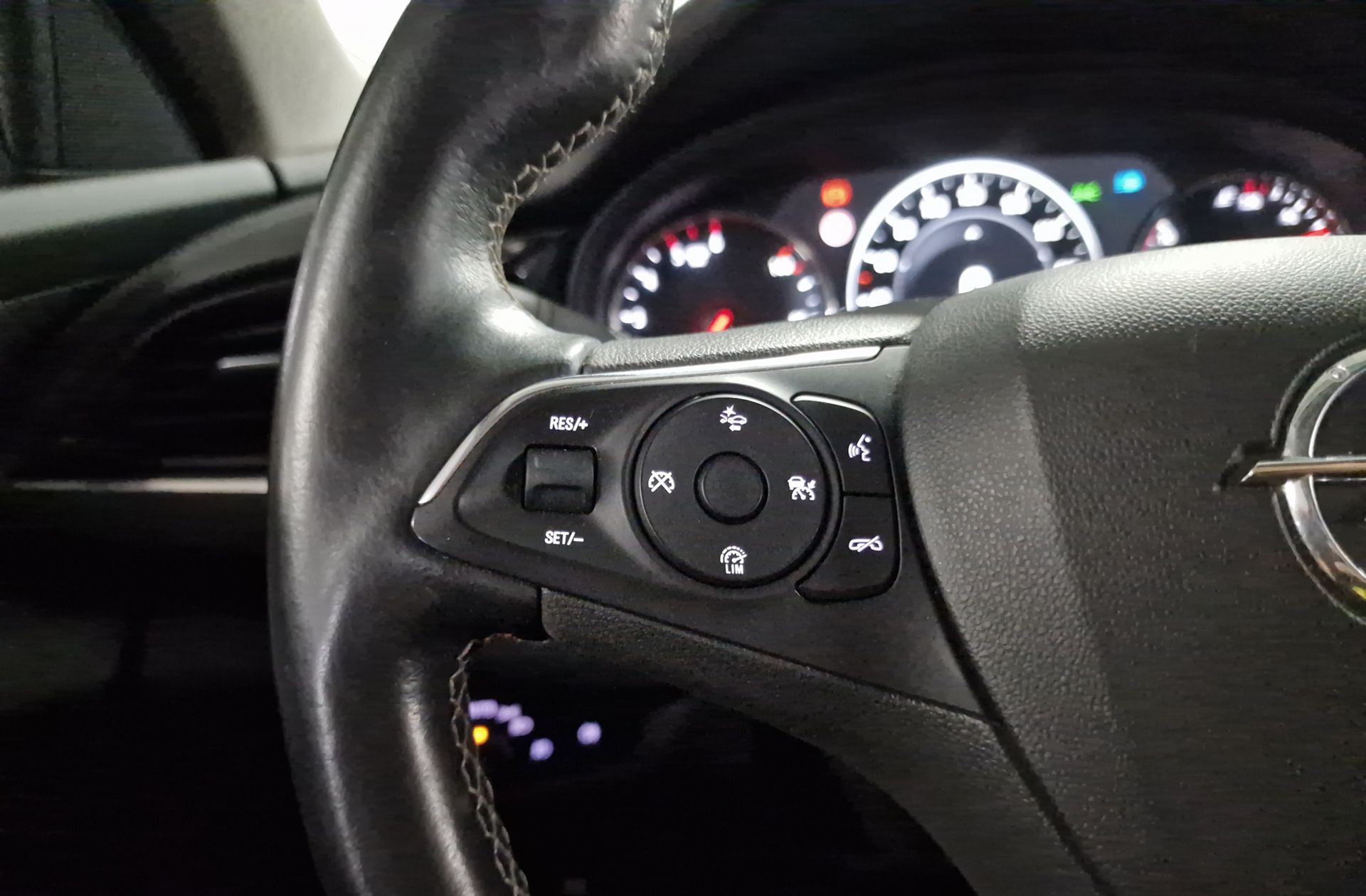 Opel Insignia GS 1.6 CDTi Turbo D Excellence - foto 27