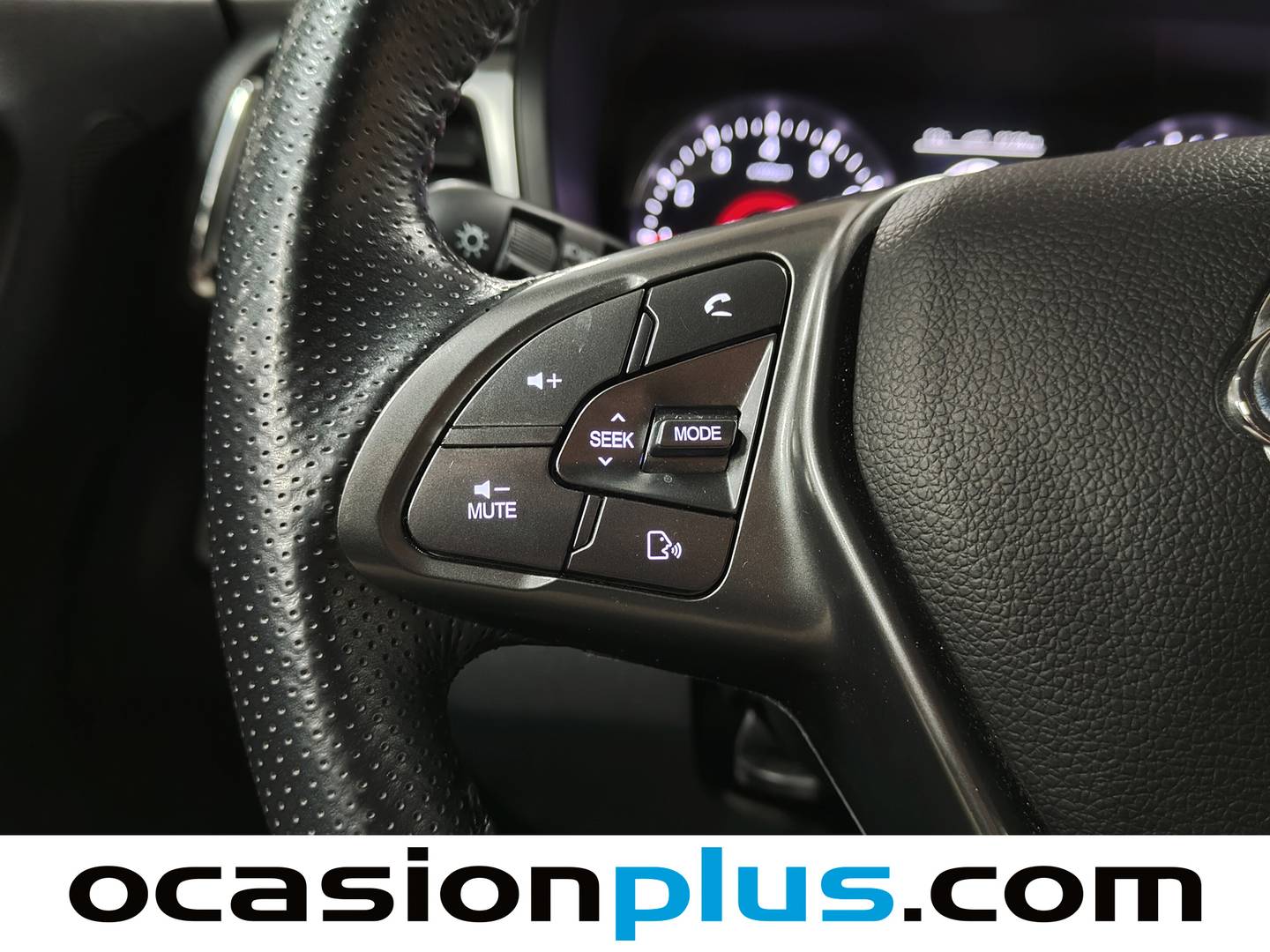 Foto SsangYong Tivoli Ssangyong Tivoli G12T Urban Plus (128 CV)