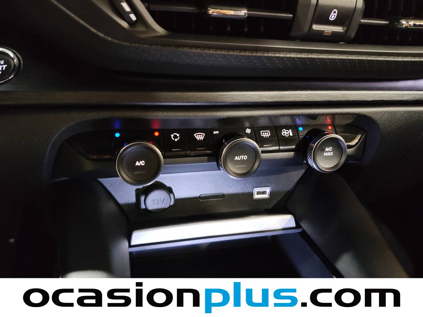 Foto Citroën C5 X Citroen C5 X PureTech 130 S&S Shine EAT8 (130 CV)