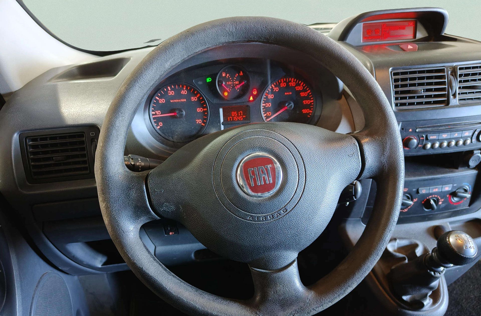 Fiat Scudo 2.0 MultiJet 10 Comfort Corto - foto 15
