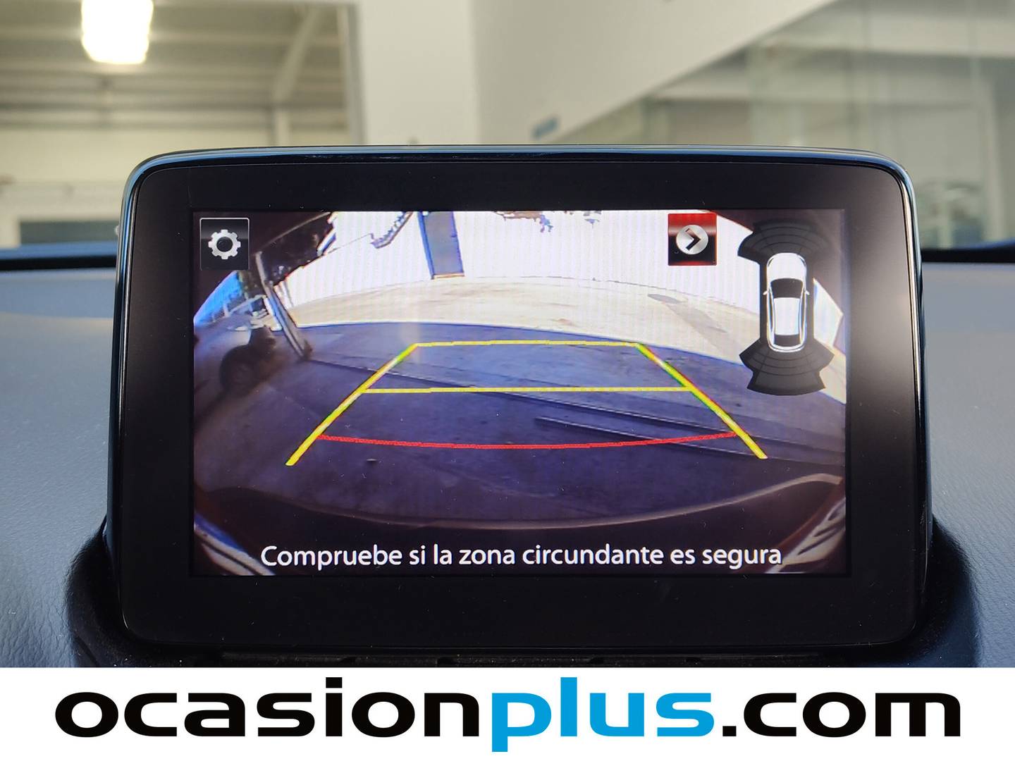 Equipamiento del Mazda CX-3 Mazda CX-3 2.0 G Zenith 2WD (121 CV)