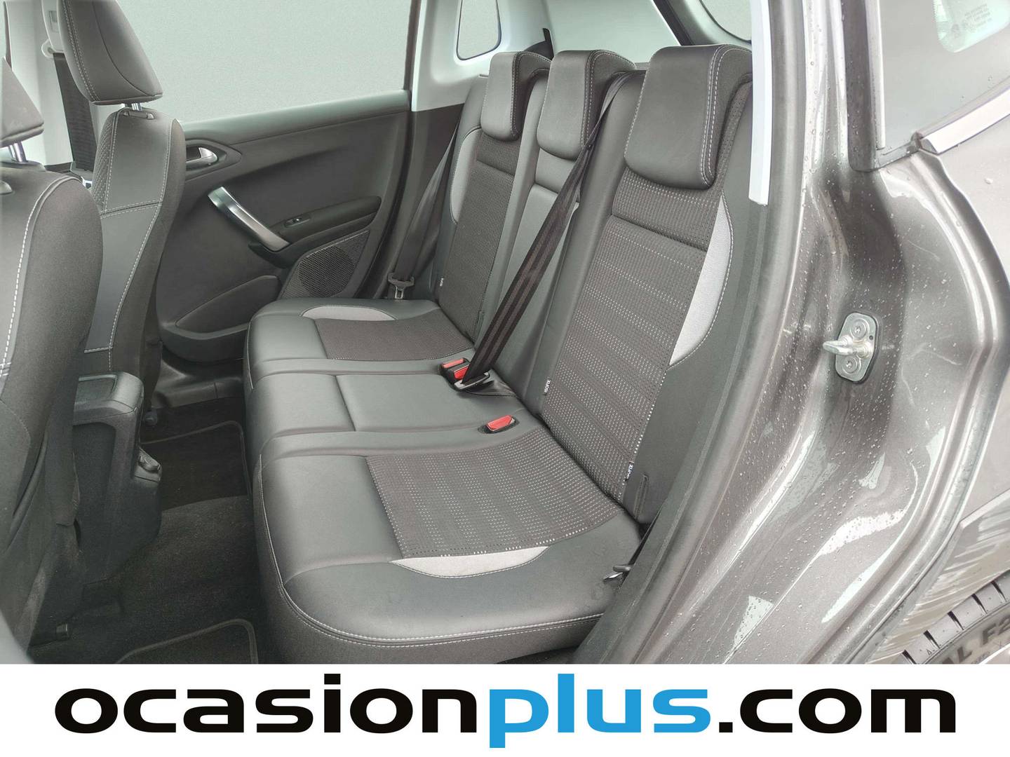 Foto Peugeot 2008 Peugeot 2008 PureTech 130 S&S Allure  (130 CV)