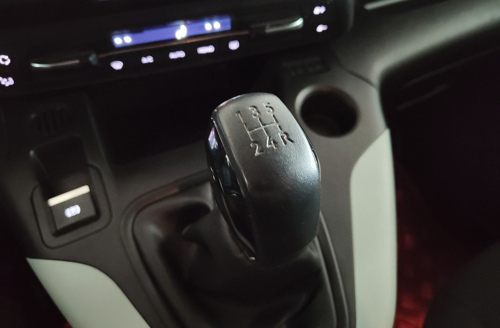 Citroën Berlingo Combi BlueHDi 100 Talla M 100 Años - foto 5
