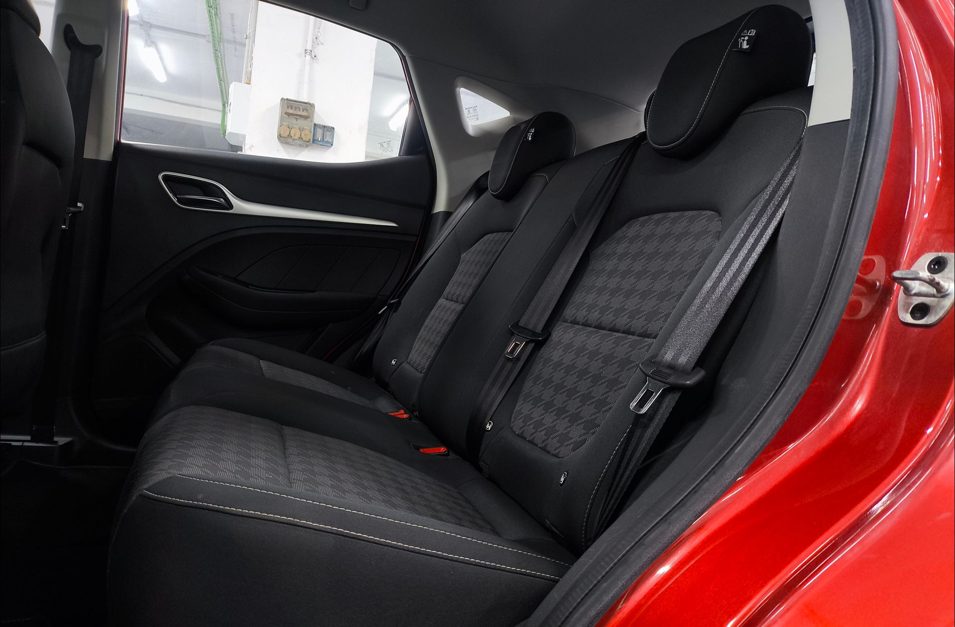 MG ZS 45kWh Comfort - foto 11