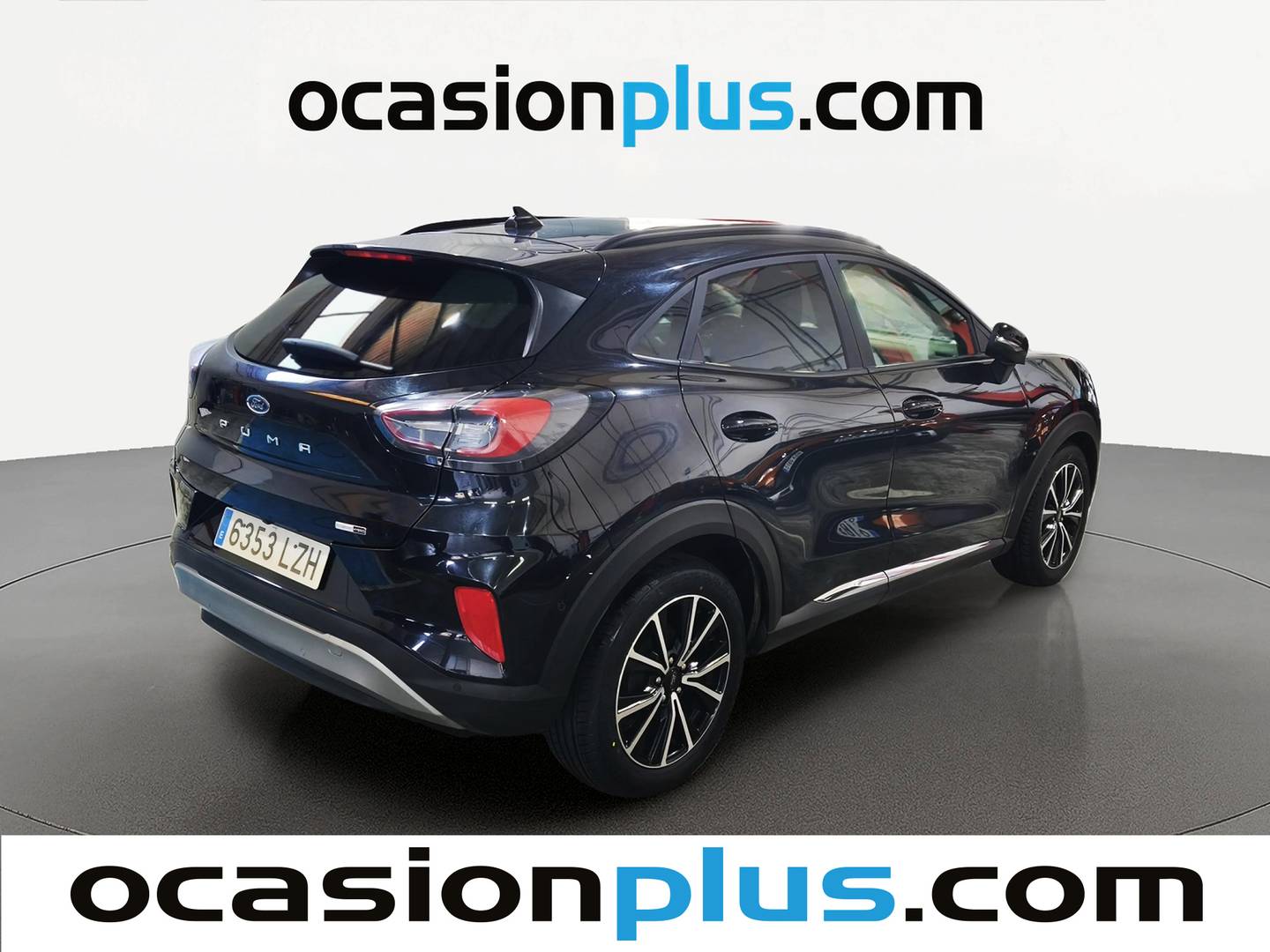 Foto trasera Ford Puma Ford Puma 1.0 EcoBoost MHEV Titanium Design (125 CV) derecha