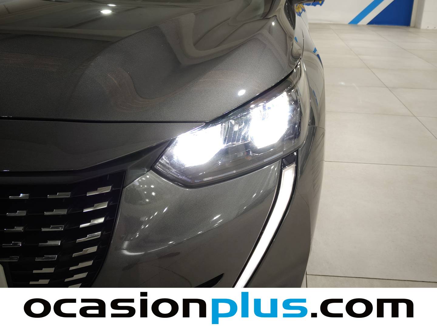 Foto Peugeot 208 Peugeot 208 PureTech 100 Allure Pack EAT8 (100 CV)