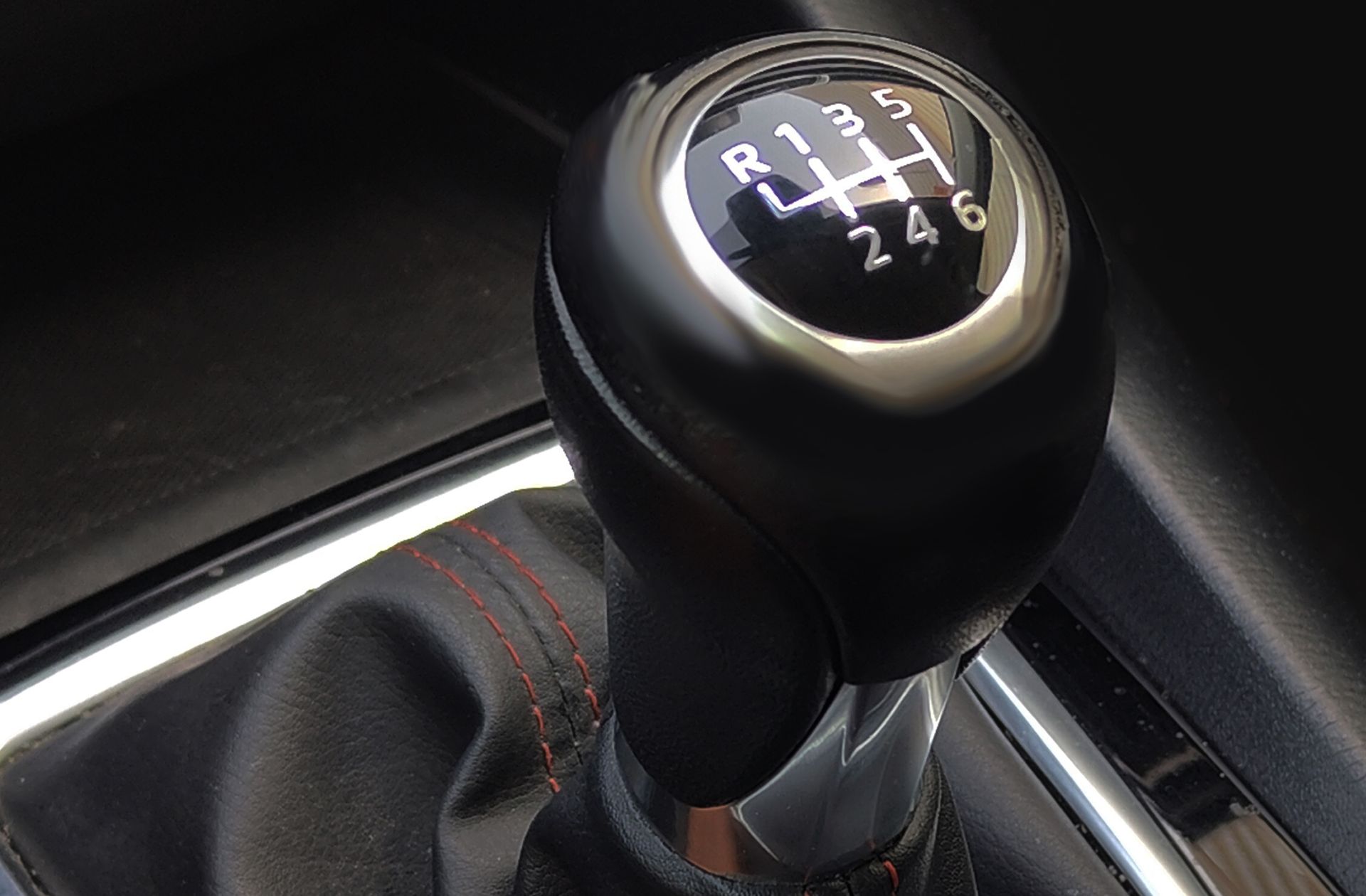 Mazda Mazda3 2.0 GE Style - foto 5