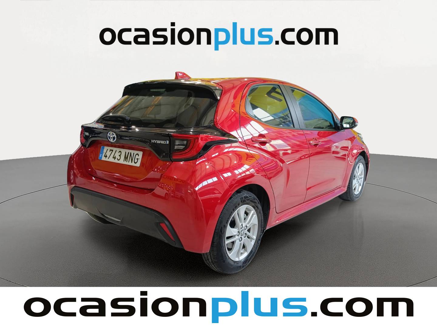 Foto trasera Toyota Yaris Toyota Yaris 120H Business Plus (116 CV) derecha