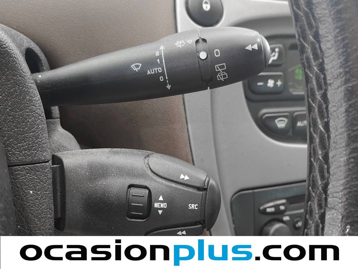 Equipamiento del Citroën Xsara Picasso Citroën Xsara Picasso 1.6i Exclusive (110 CV)