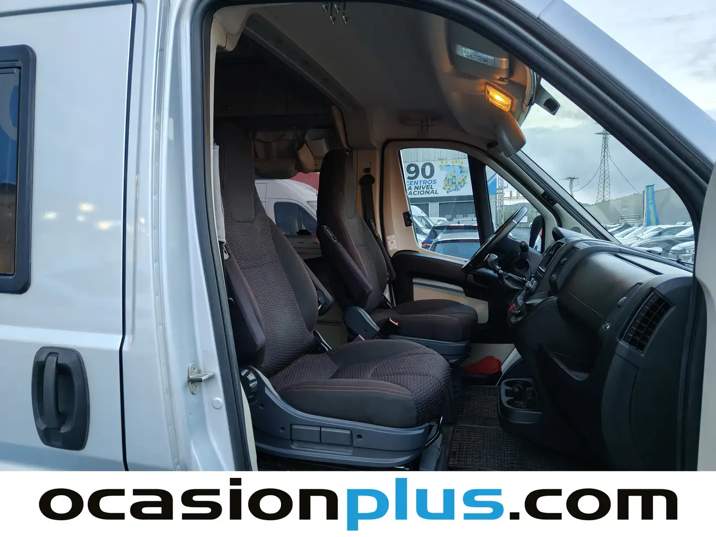 Foto Clever Vans Celebration 600 Clever Vans Celebration 600 Celebration 600 2.0 D  (163 CV) 4 Plazas CAMPERIZADA