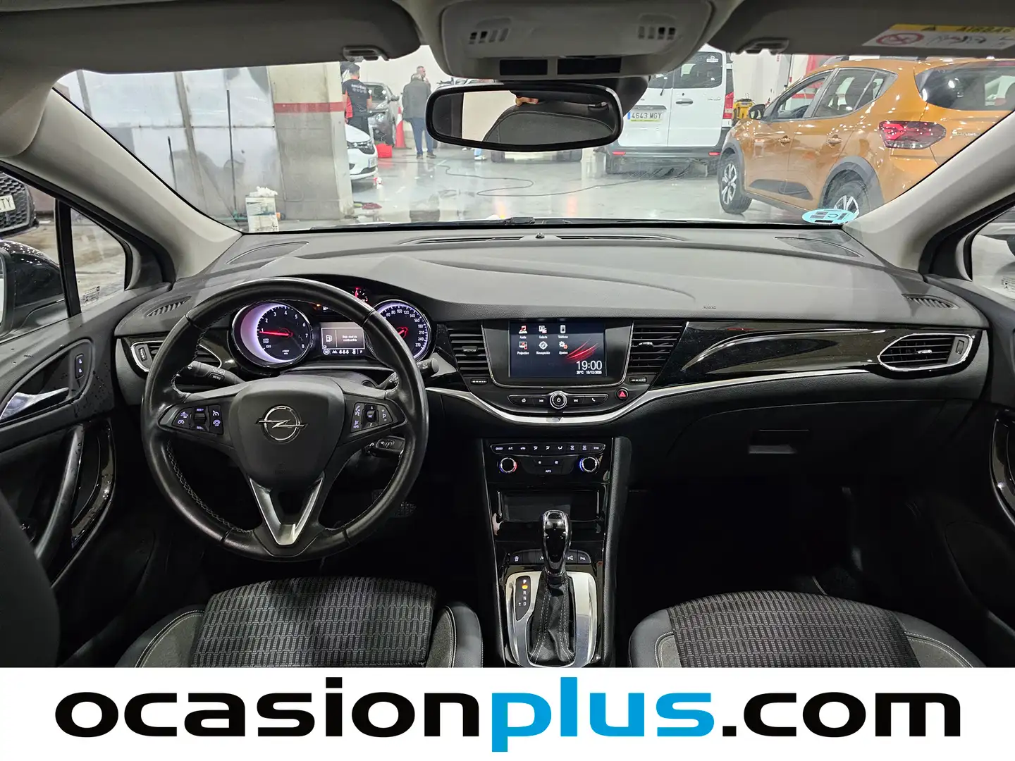 Foto Opel Astra Opel Astra Sports Tourer 1.4T SHT S/S Business Elegance CVT (145 CV)