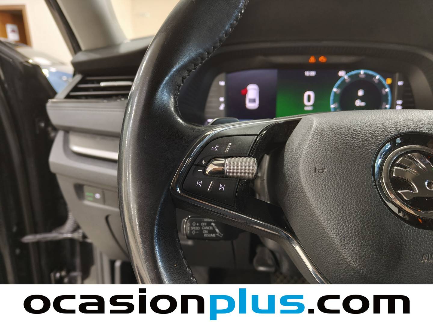 Foto Skoda Octavia Skoda Octavia 2.0 TDI Ambition DSG (150 CV)