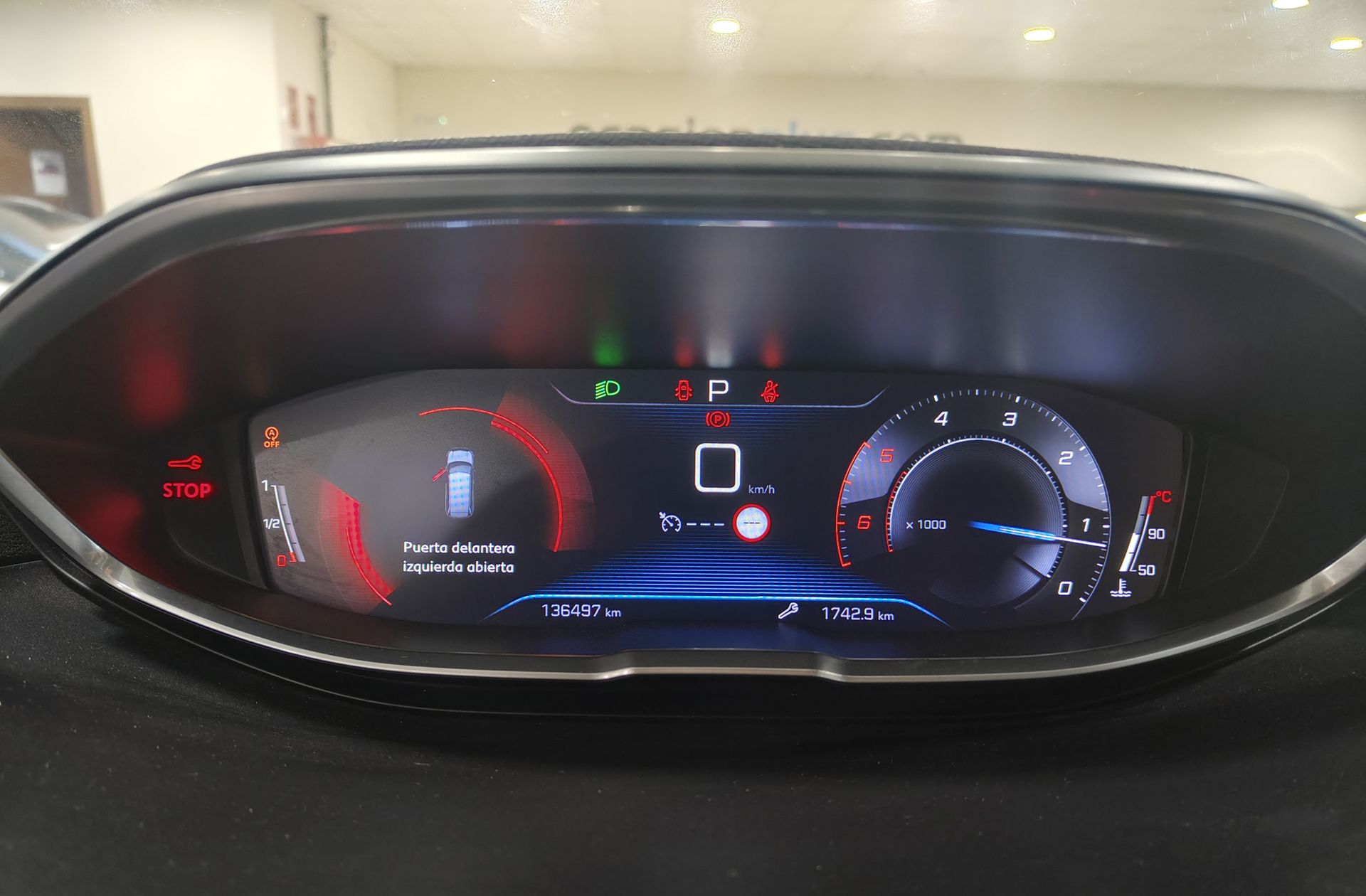 Peugeot 5008 1.6L BlueHDi Active EAT6 7 plazas - foto 26