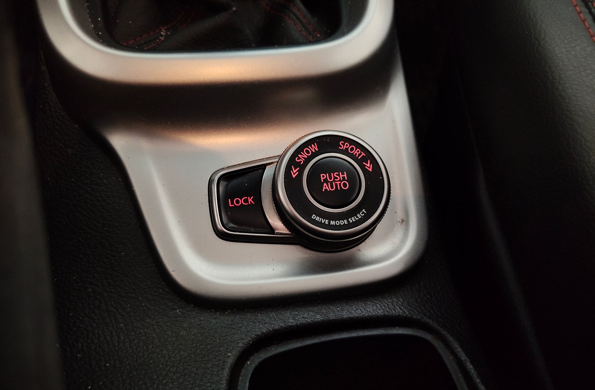 Suzuki Vitara 1.4 Turbo S 4WD - foto 11
