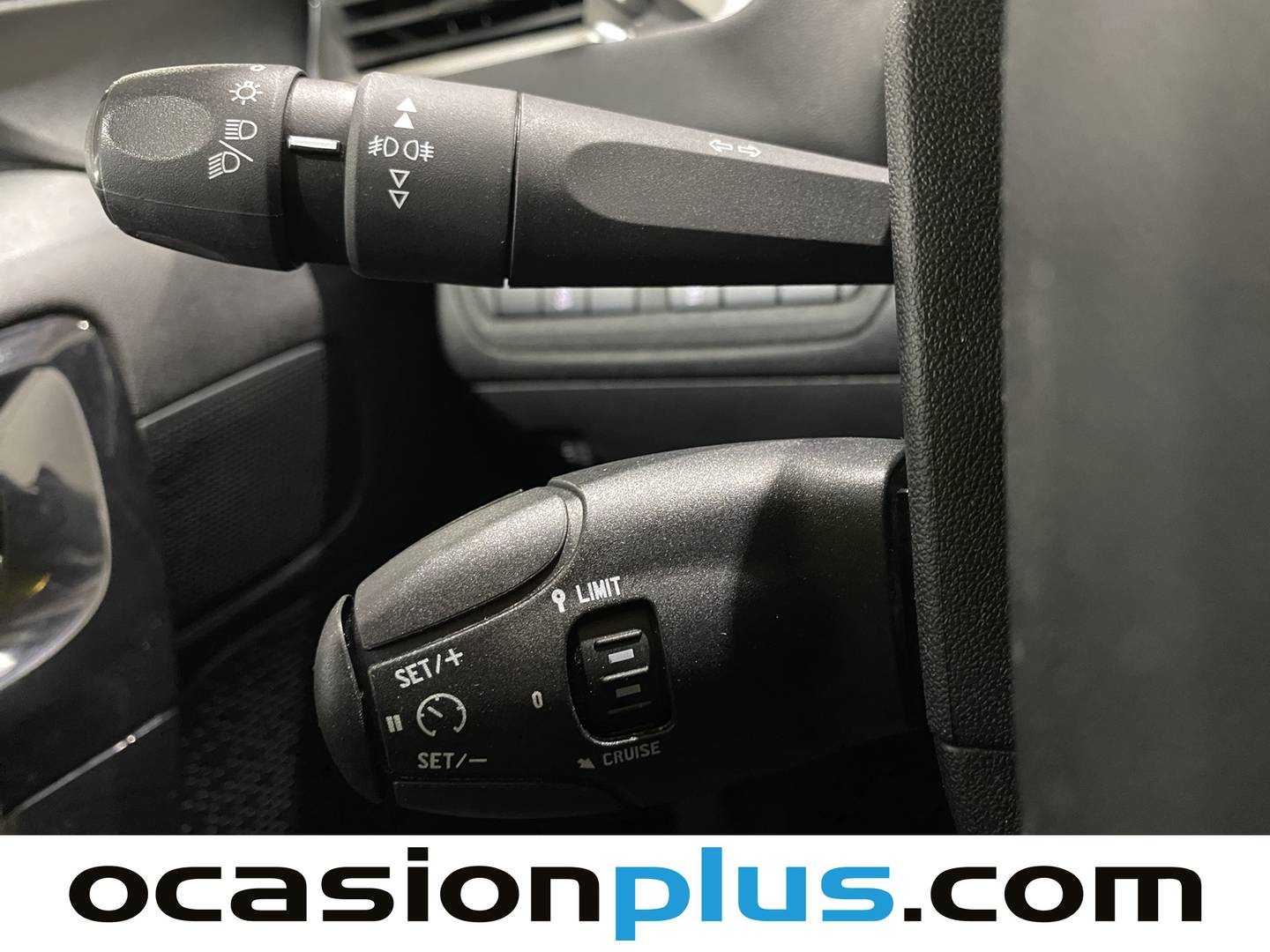 Peugeot 208 Peugeot 208 1.2L PureTech Style (82 CV) de segunda mano