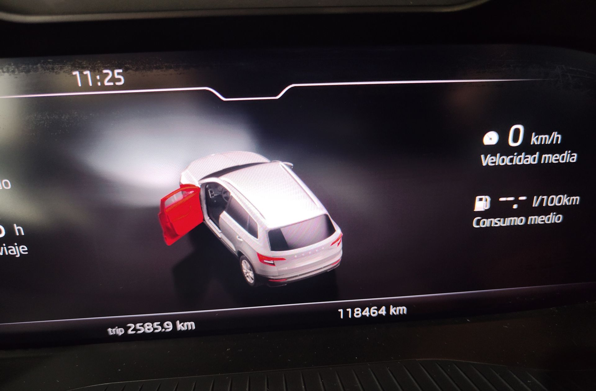 Škoda Karoq 2.0 TDI Ambition 4x4 DSG - foto 10