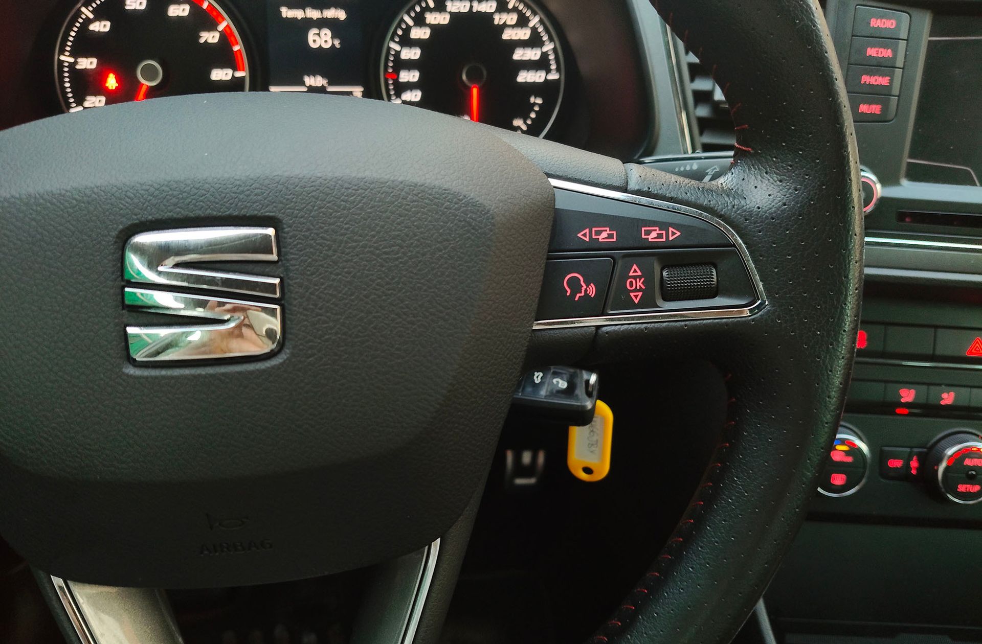 SEAT León ST 1.8 TSI FR - foto 27