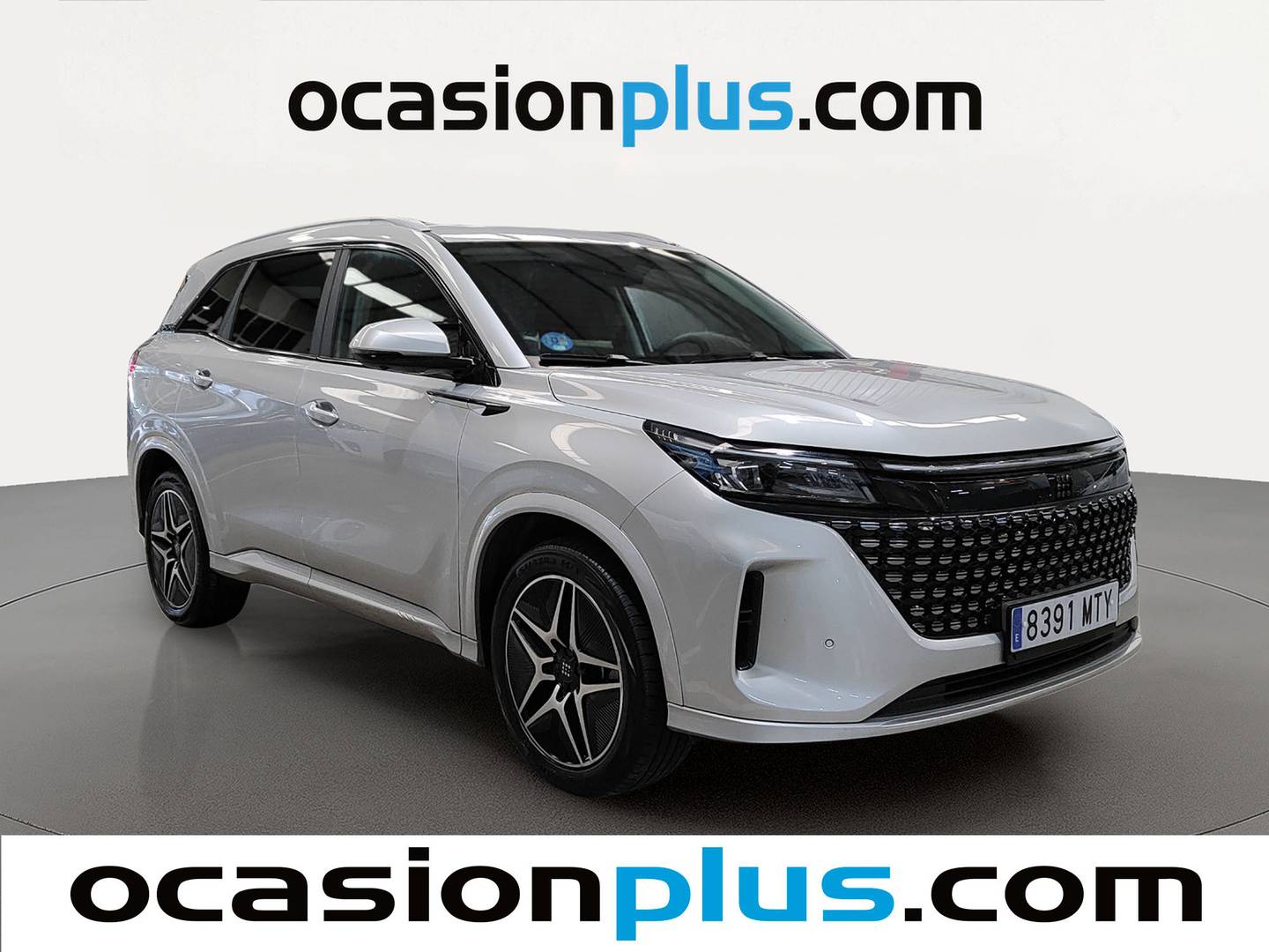 Foto delantera DFSK E5 DFSK E5 1.5 PHEV Intelligent (217 CV) 7 Plazas derecha