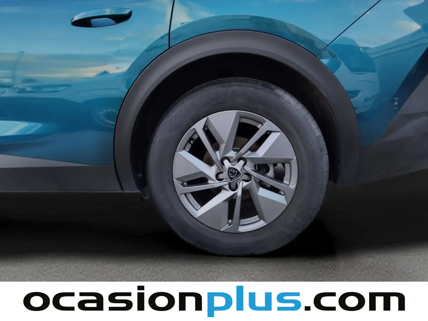 Foto Peugeot 408 Peugeot 408 Allure Hybrid eDCS6 (136 CV)