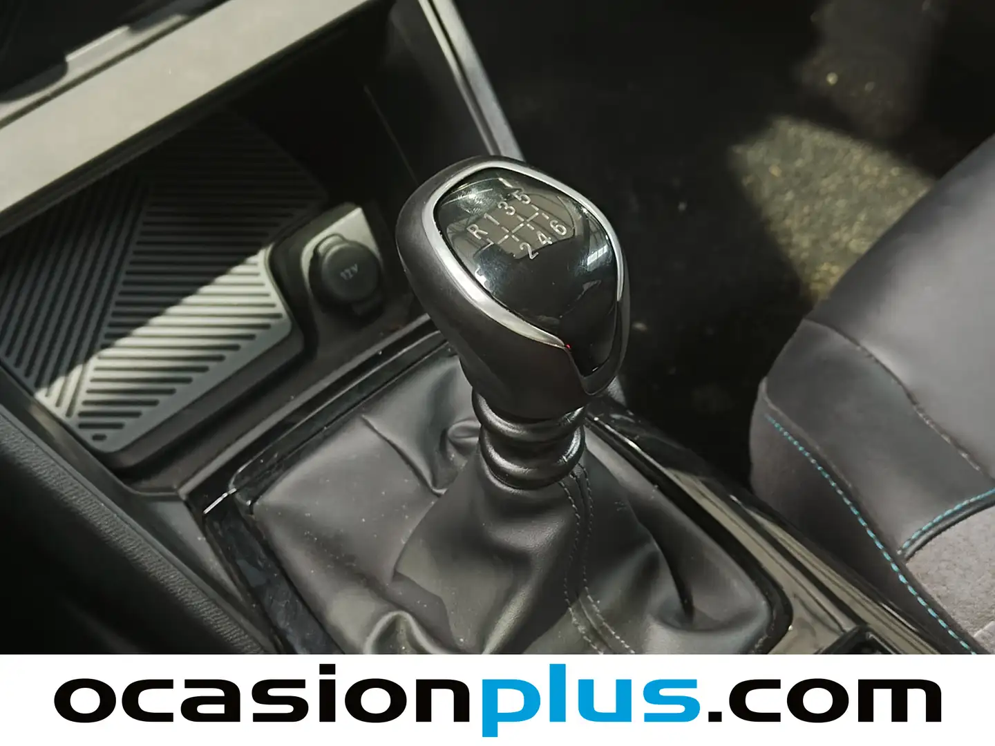 Foto Citroën C4 Citroen C4 PureTech 130 S&S 6v Feel Pack (130 CV)