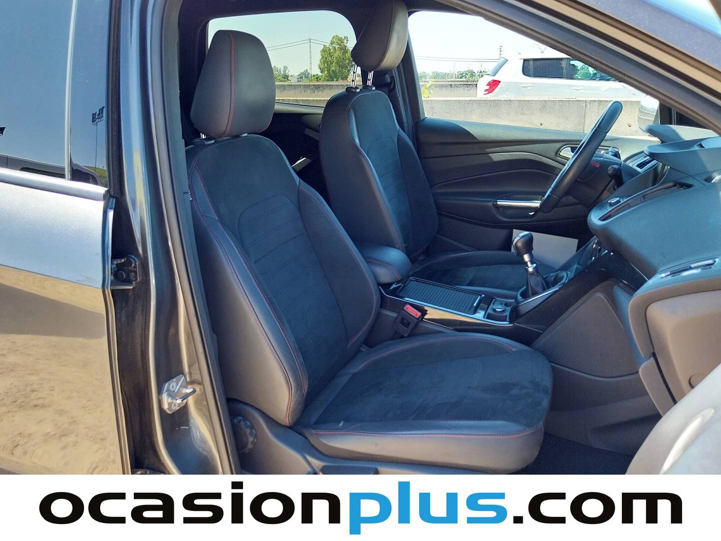 Foto Ford Kuga Ford Kuga 1.5 EcoBoost ST-Line Limited Edition 4x2  (150 CV)