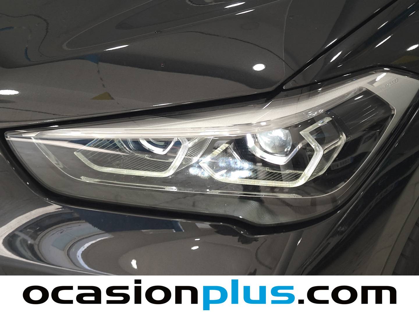 Equipamiento del BMW X1 BMW X1 sDrive16d Business (116 CV)