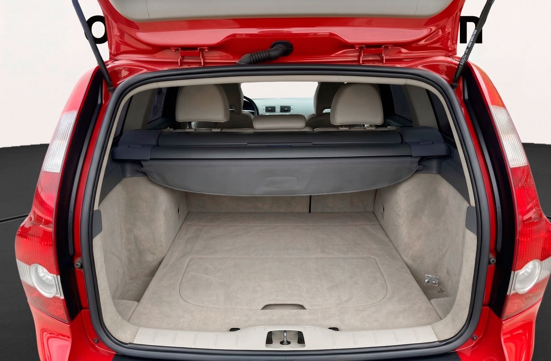 Volvo V50 2.4i Momentum - foto 12