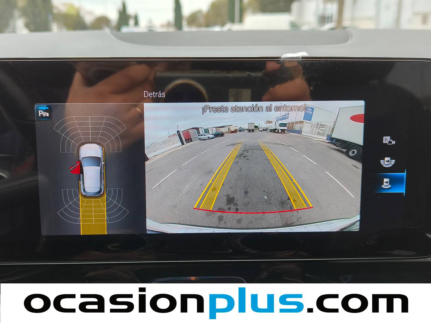 Equipamiento del Mercedes GLA Mercedes-Benz GLA 200 D (150 CV) Pack AMG