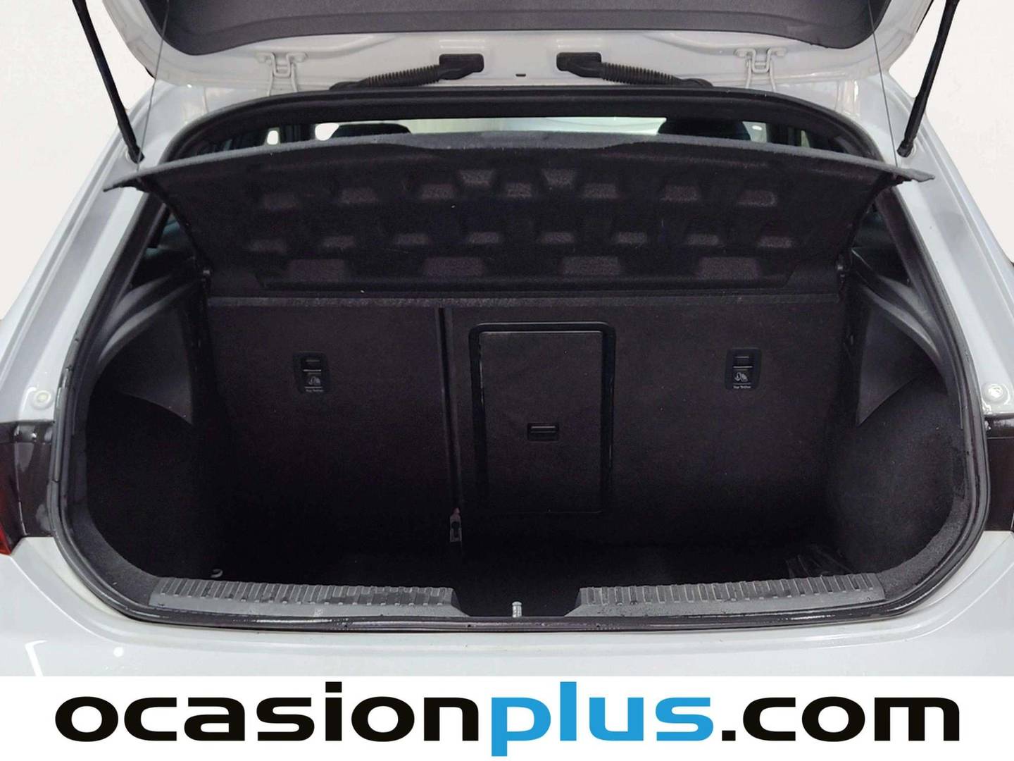 Fotos maletero Seat León Seat León 2.0 TSI S&S Cupra DSG (300 CV)