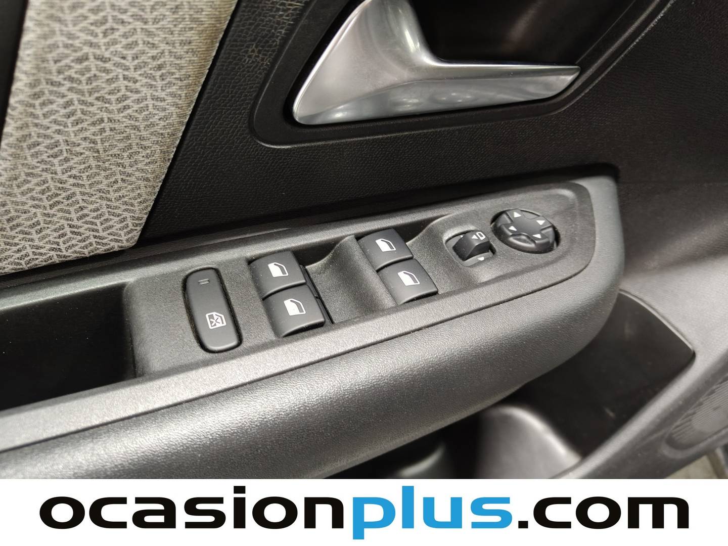 Foto Citroën C4 Citroen C4 PureTech 130 S&S Shine (130 CV)