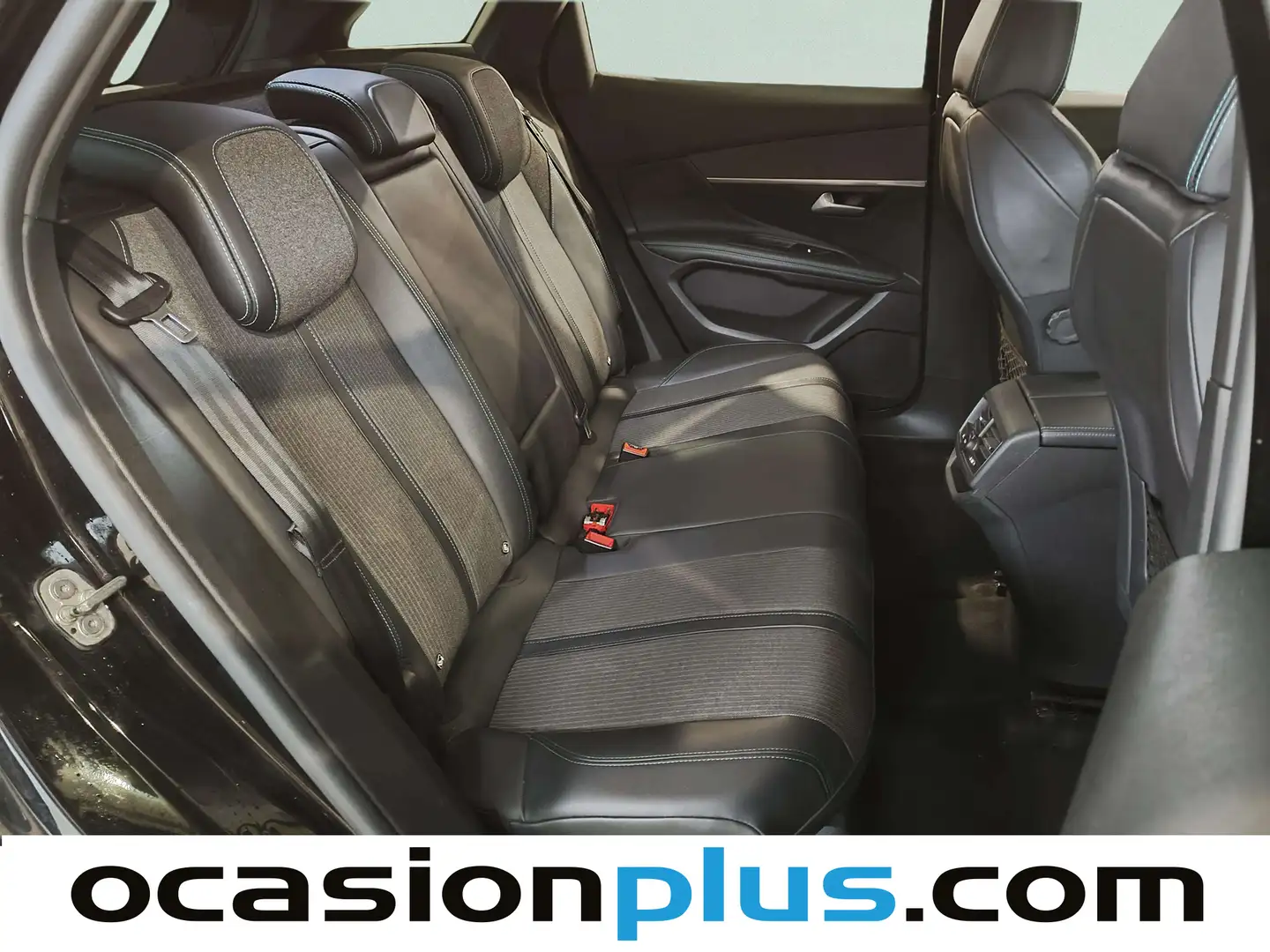 Foto Peugeot 3008 Peugeot 3008 PureTech 130 S&S Allure Pack (130 CV)