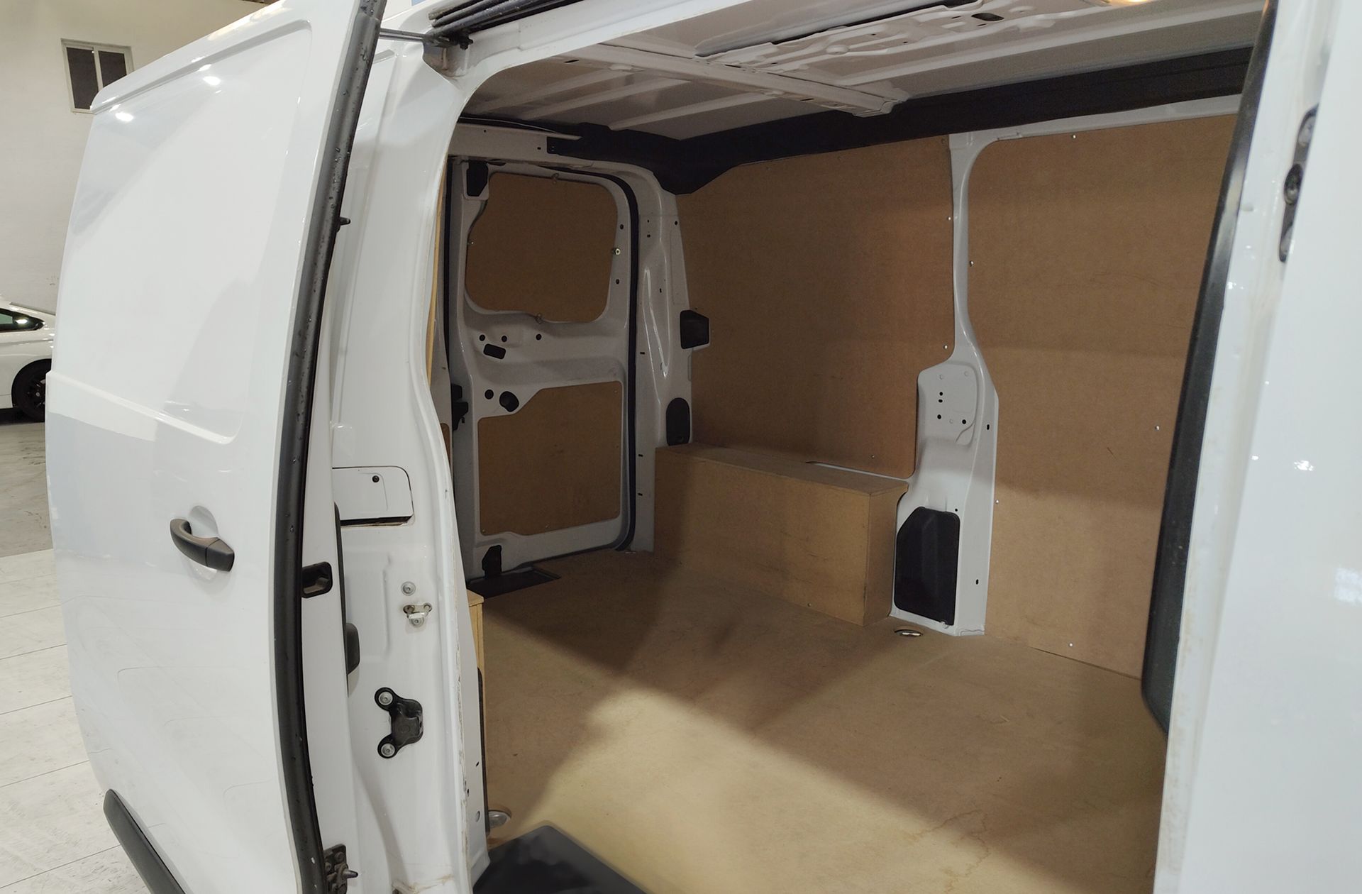 Fiat Scudo Furgon 1.5 BlueHDi L2 - foto 12