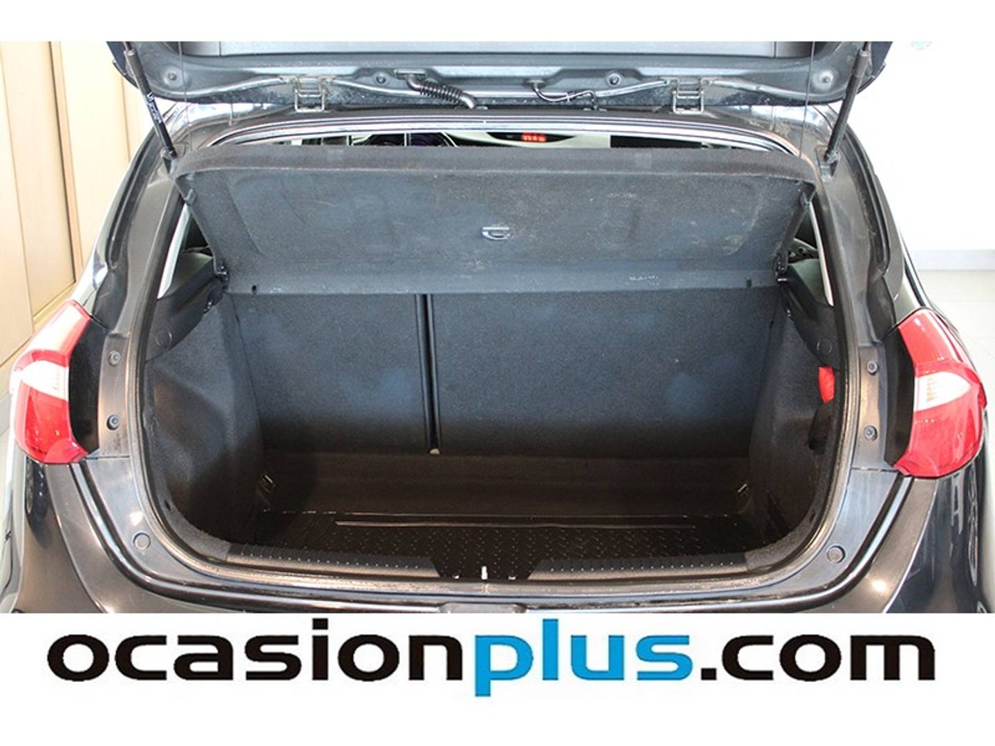 Foto KIA Ceed Kia Ceed 1.6 CRDi VGT GT Line DCT (136 CV)