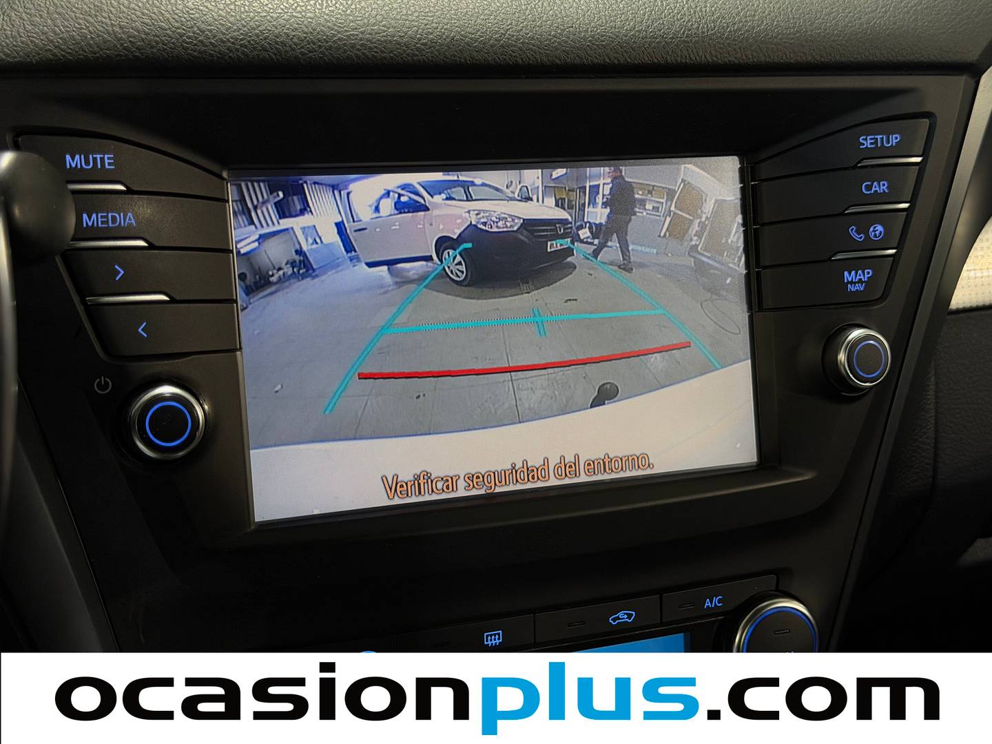 Extras y acabados del Toyota Avensis Toyota Avensis 150D Advance (143 CV)