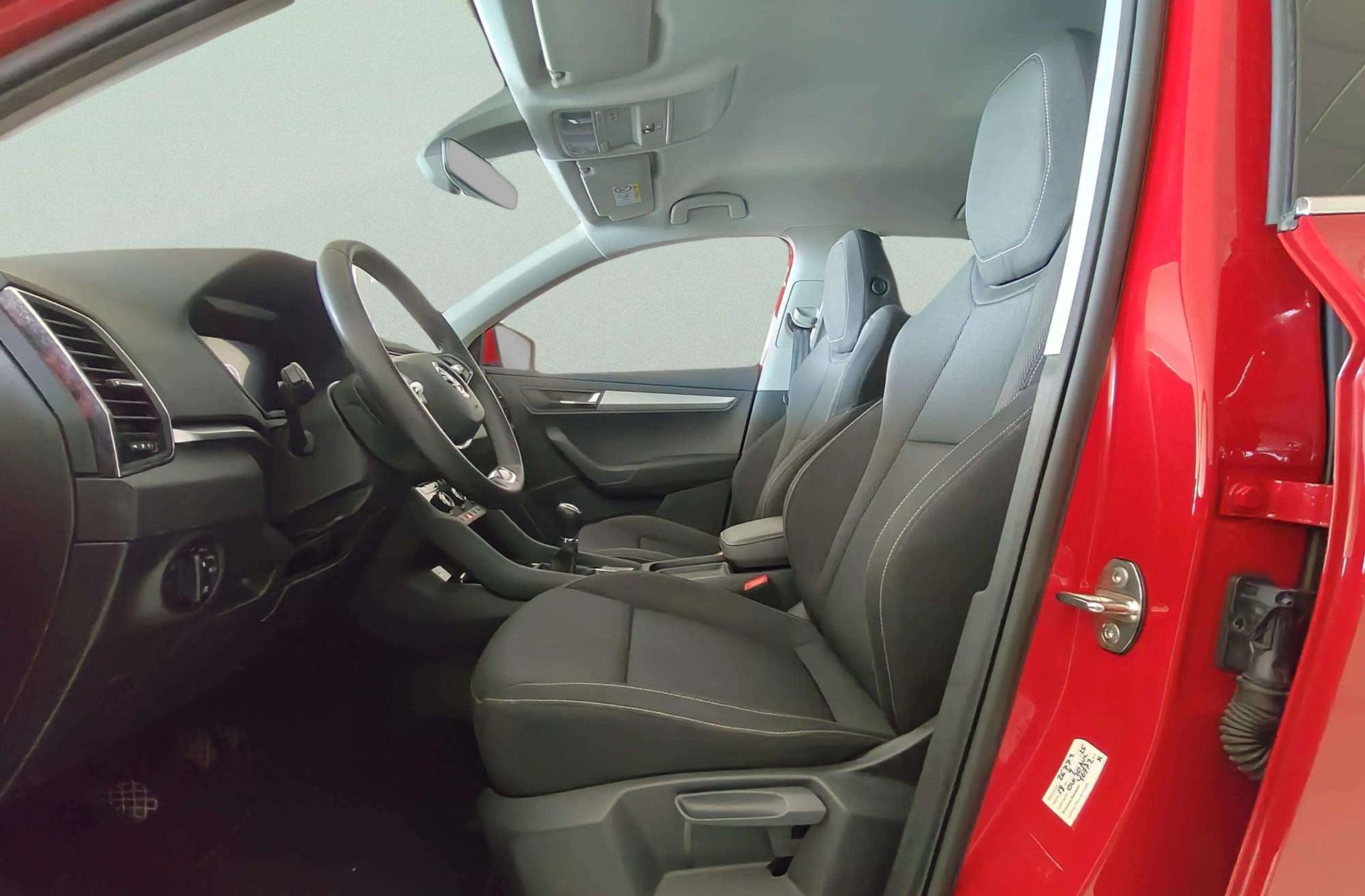Škoda Karoq 2.0 TDI Selection - foto 11