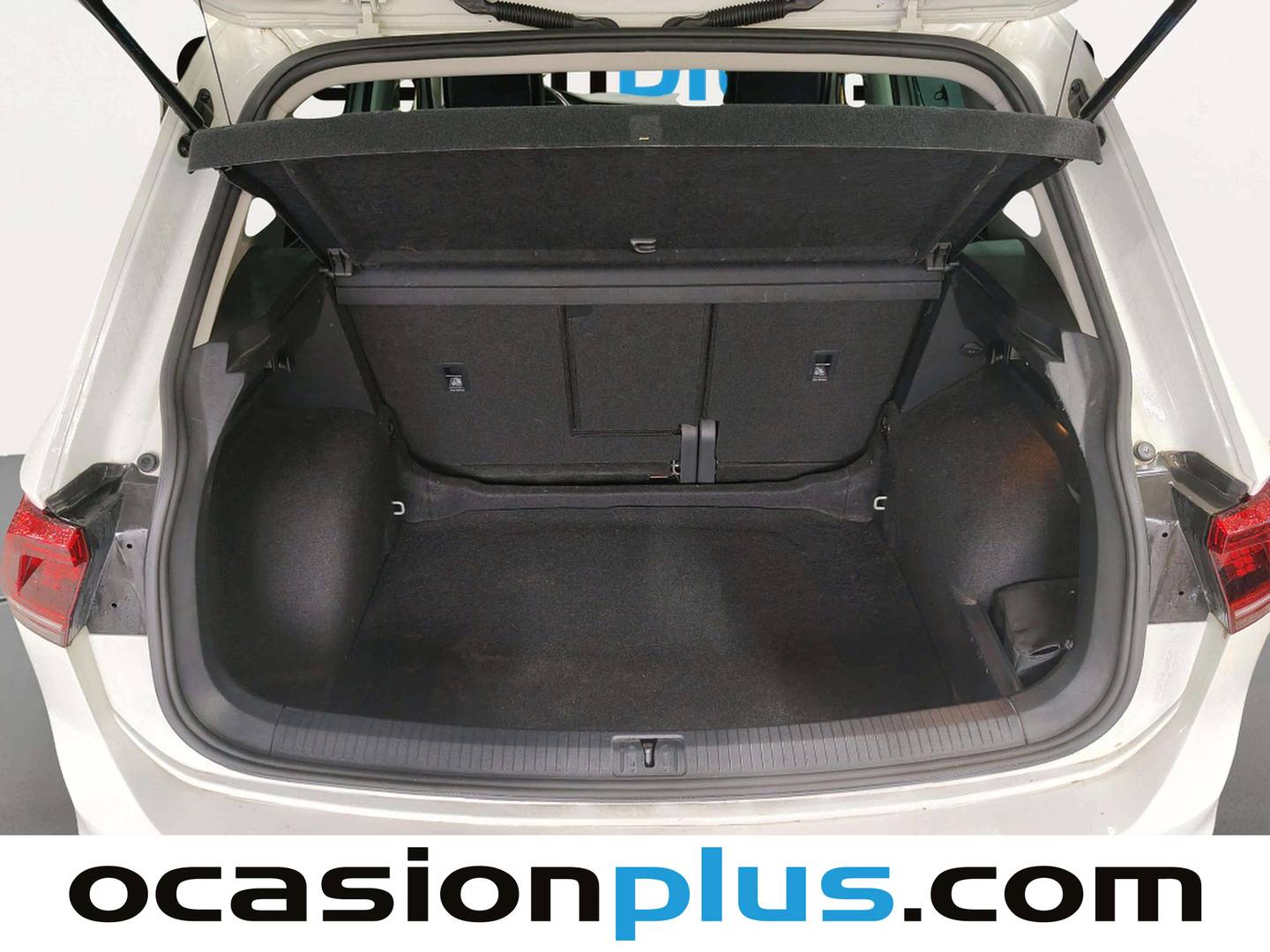 Fotos maletero Volkswagen Tiguan Volkswagen Tiguan Sport 1.5 TSI (150 CV) DSG Pack R-Line