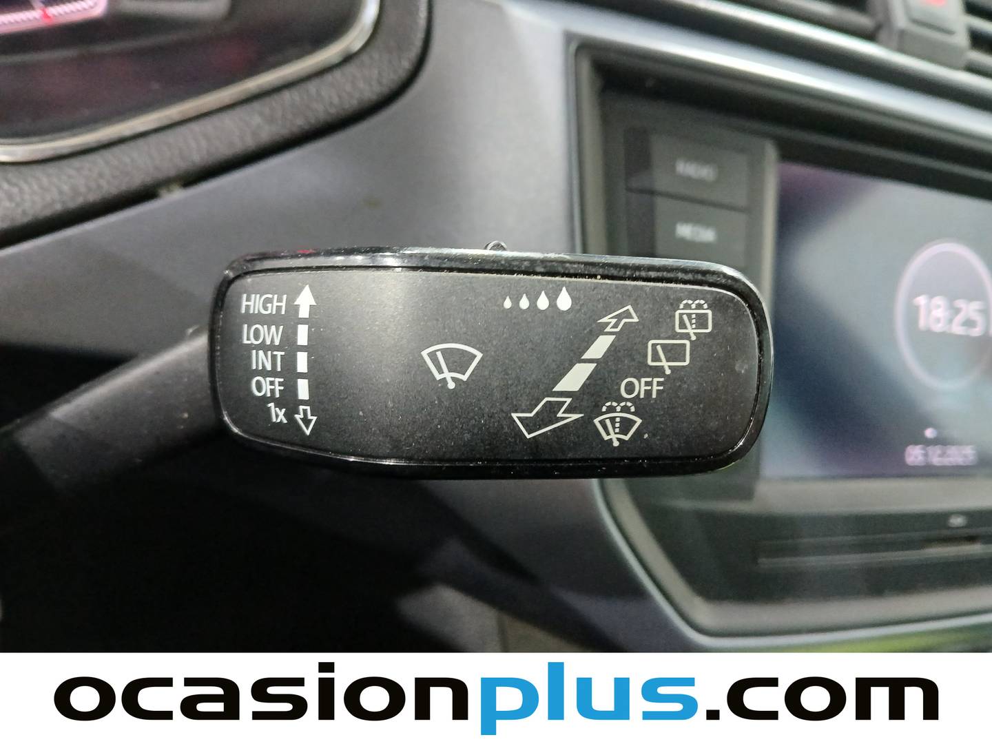 Foto Seat Arona SEAT Arona 1.0 TSI Ecomotive S&S Style Edition (95 CV)