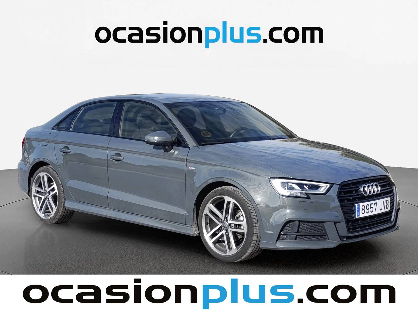 Foto delantera Audi A3 Audi A3 Sedan S line edition 1.6 TDI (110 CV) derecha