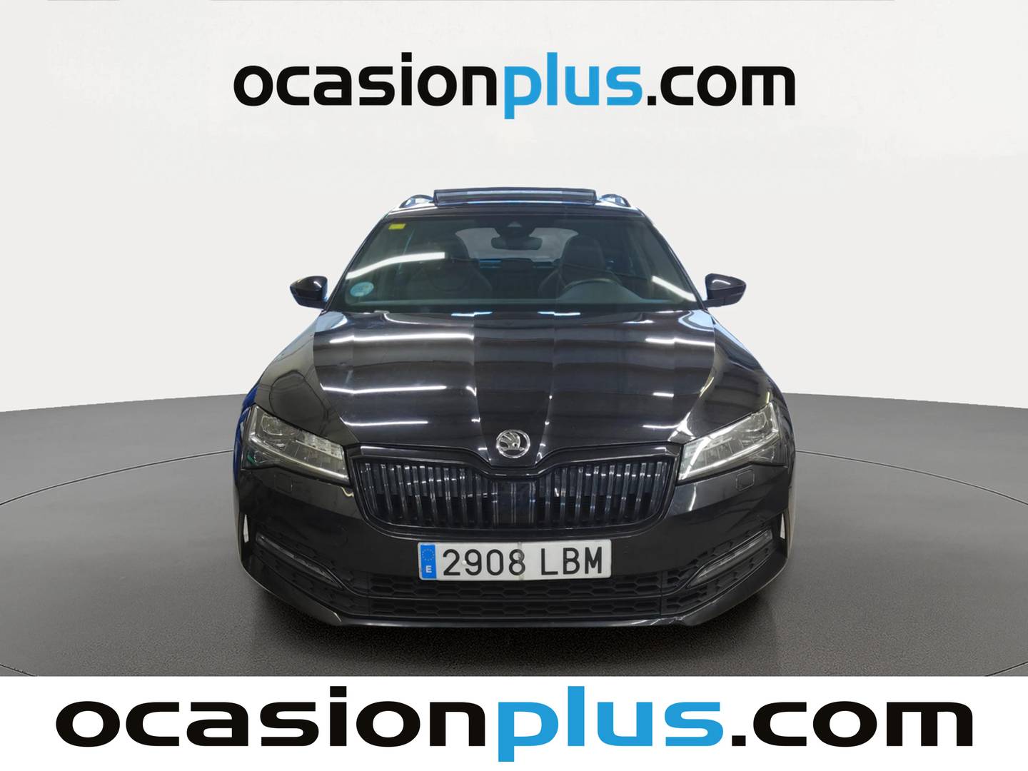 Foto Skoda Superb Skoda Superb Combi 2.0 TSI Sportline 4x4 DSG (272 CV)