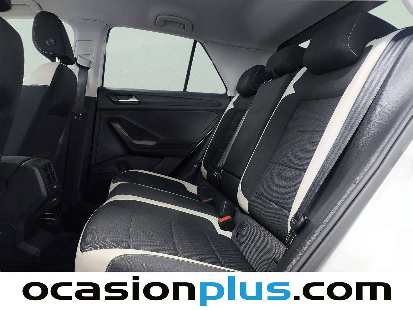 Foto asientos traseros Volkswagen T-Roc Volkswagen T-Roc Sport 2.0 TDI (150 CV) DSG