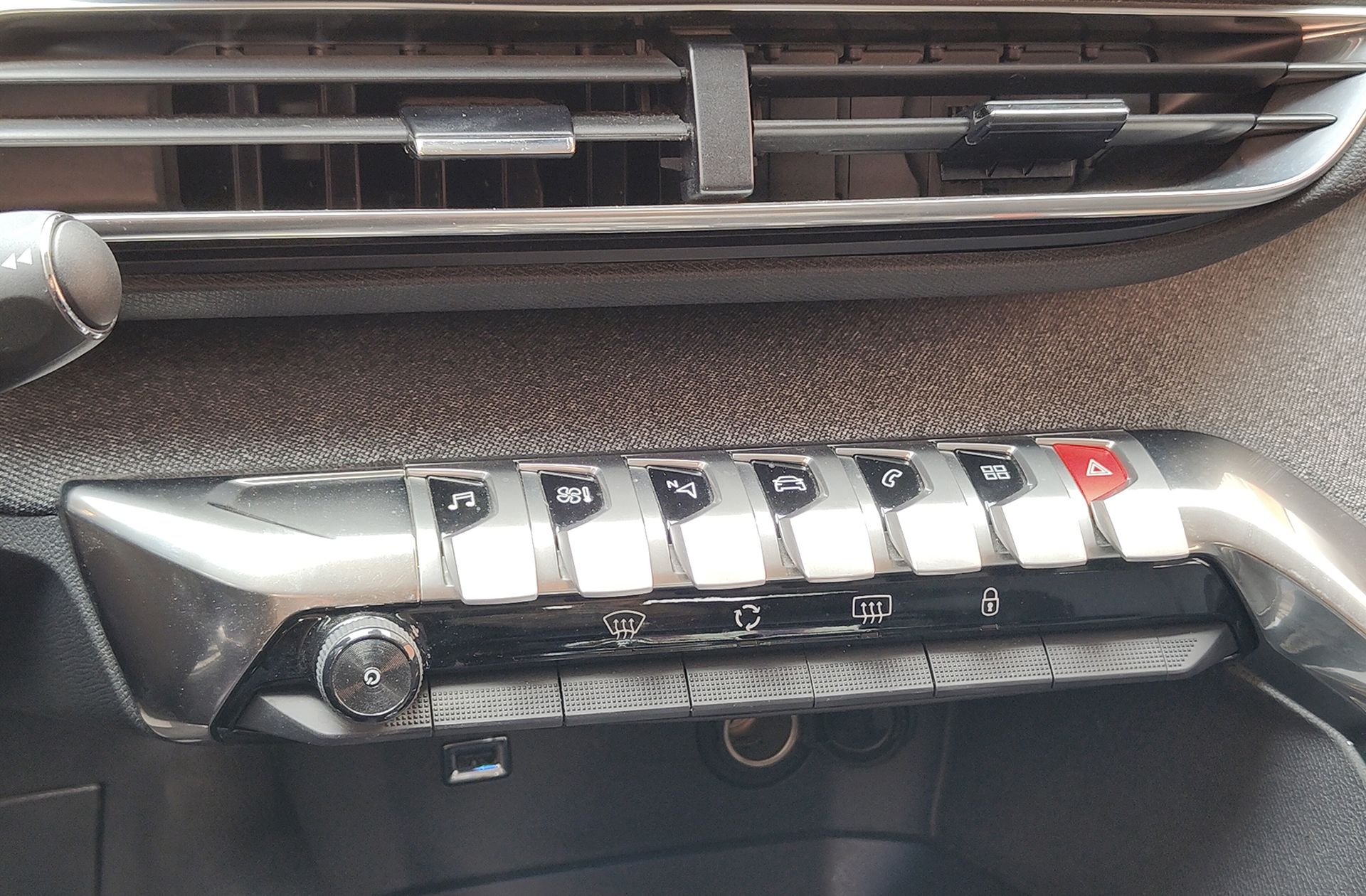 Peugeot 5008 BlueHDi 130 Allure Pack EAT8 7 plazas - foto 35