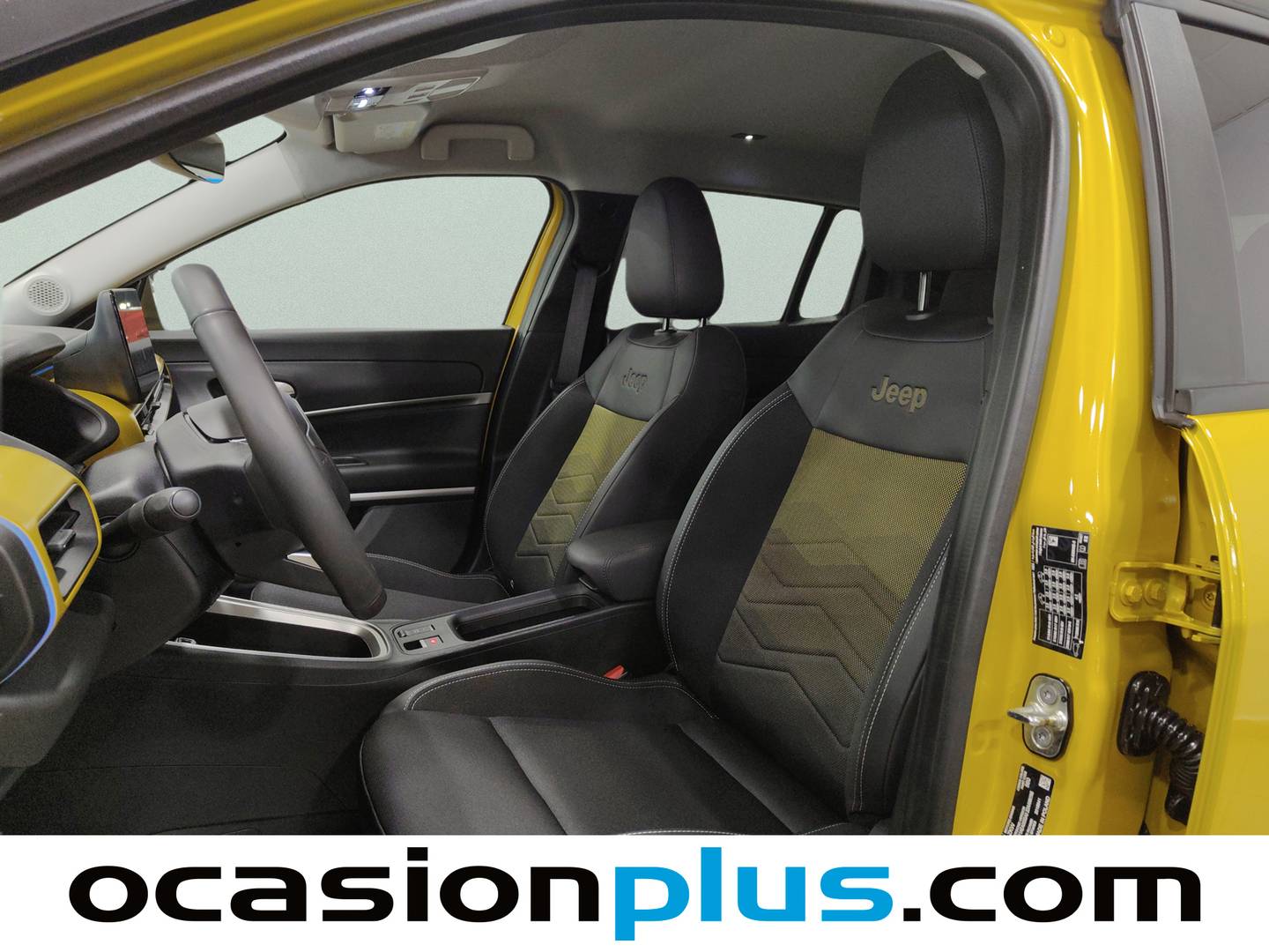 Foto asientos delanteros Jeep Avenger Jeep Avenger BEV Summit (156 CV)