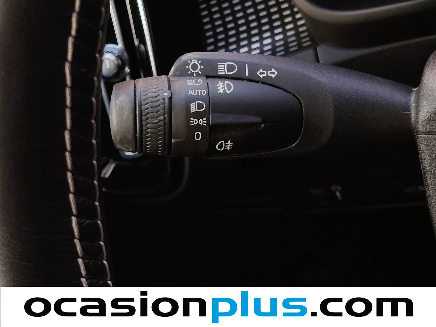 Volvo XC40 Volvo XC40 T3 R-Design Auto (163 CV) km 0