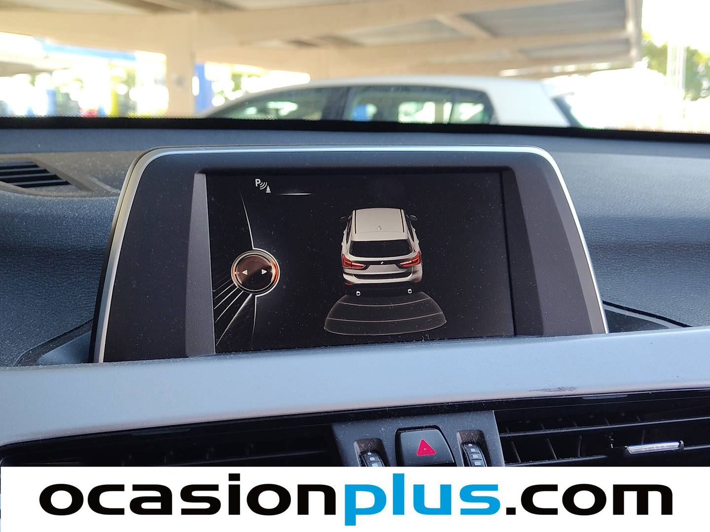 Equipamiento del BMW X1 BMW X1 sDrive18d (150 CV)