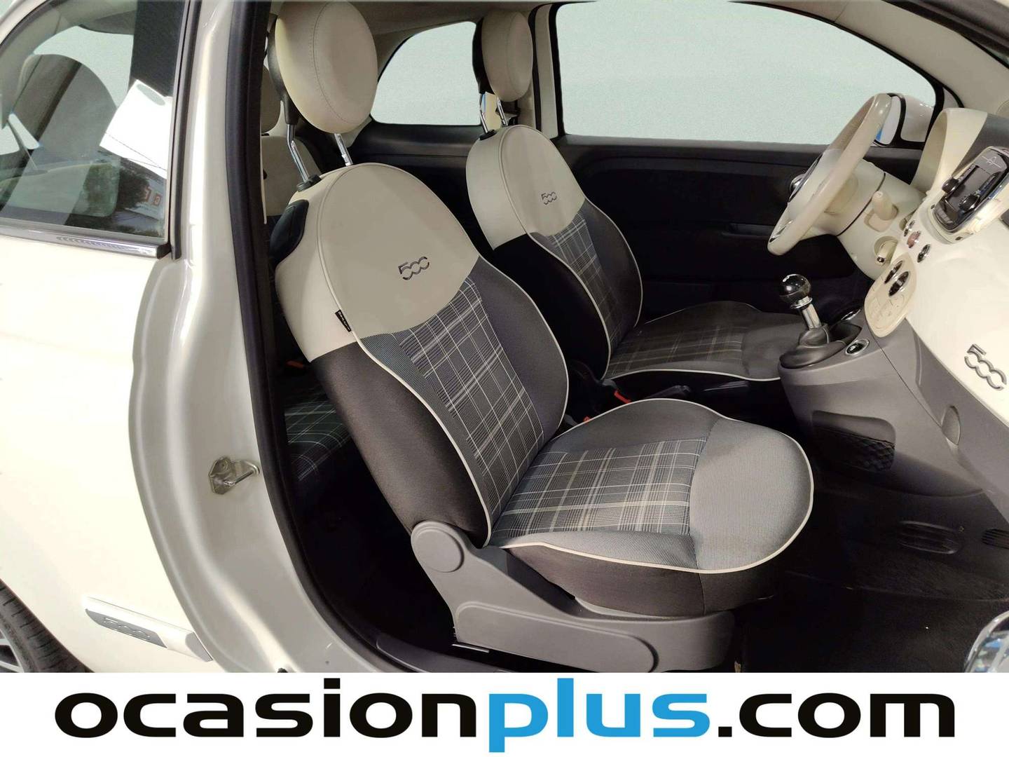 Foto Fiat 500 Fiat 500 1.2 8v Lounge (69 CV)