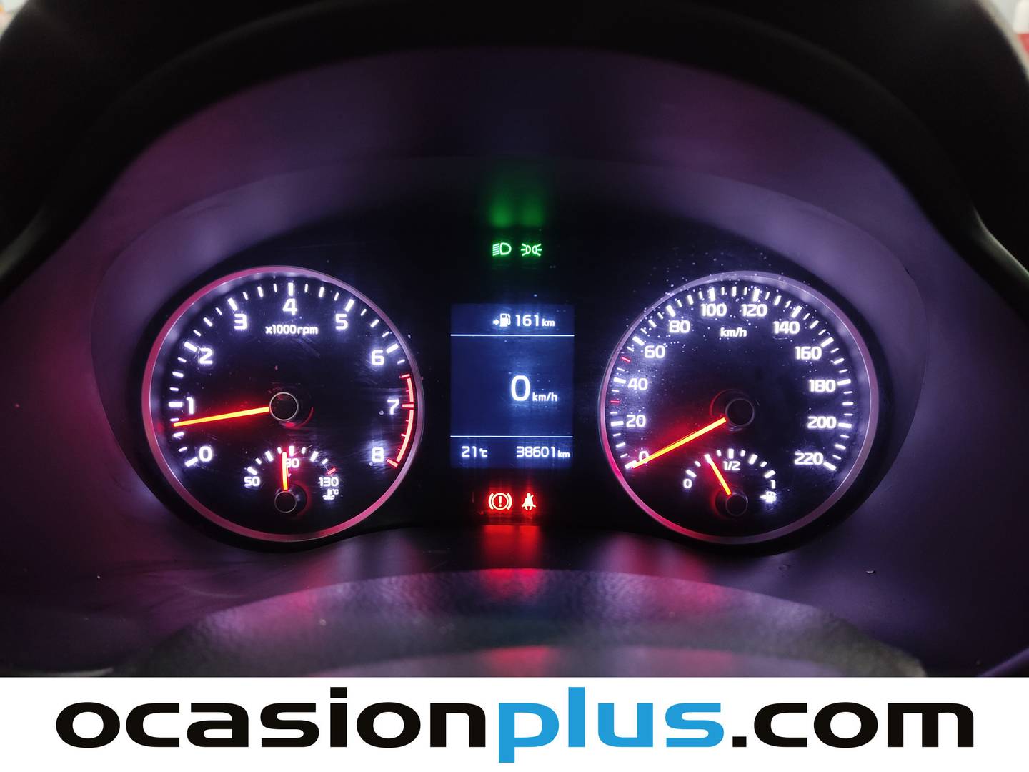 Foto KIA STONIC Kia STONIC 1.4 T-GDi Tech (100 CV)